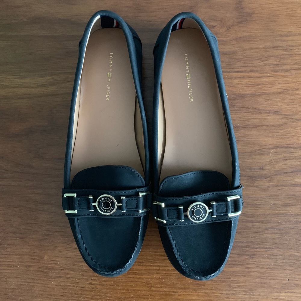 Tommy Hilfiger black loafers - Picture 3 of 7